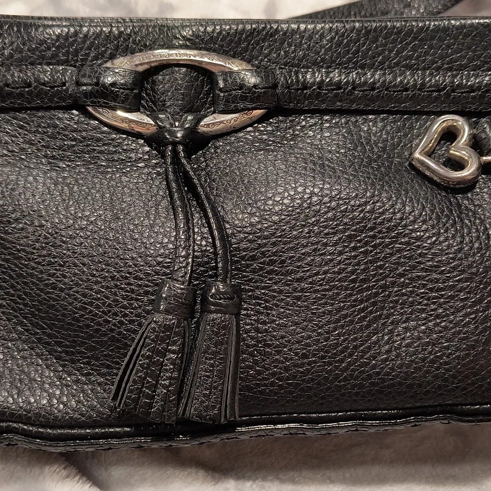 Brighton Vintage bag, EVC, has internal key fob, external slip pocket, see pics.